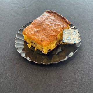 Aunt Berta's Specialty Cornbread